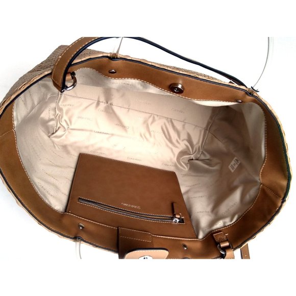 Calvin Klein MORGAN TOTE - Picture 5 of 8